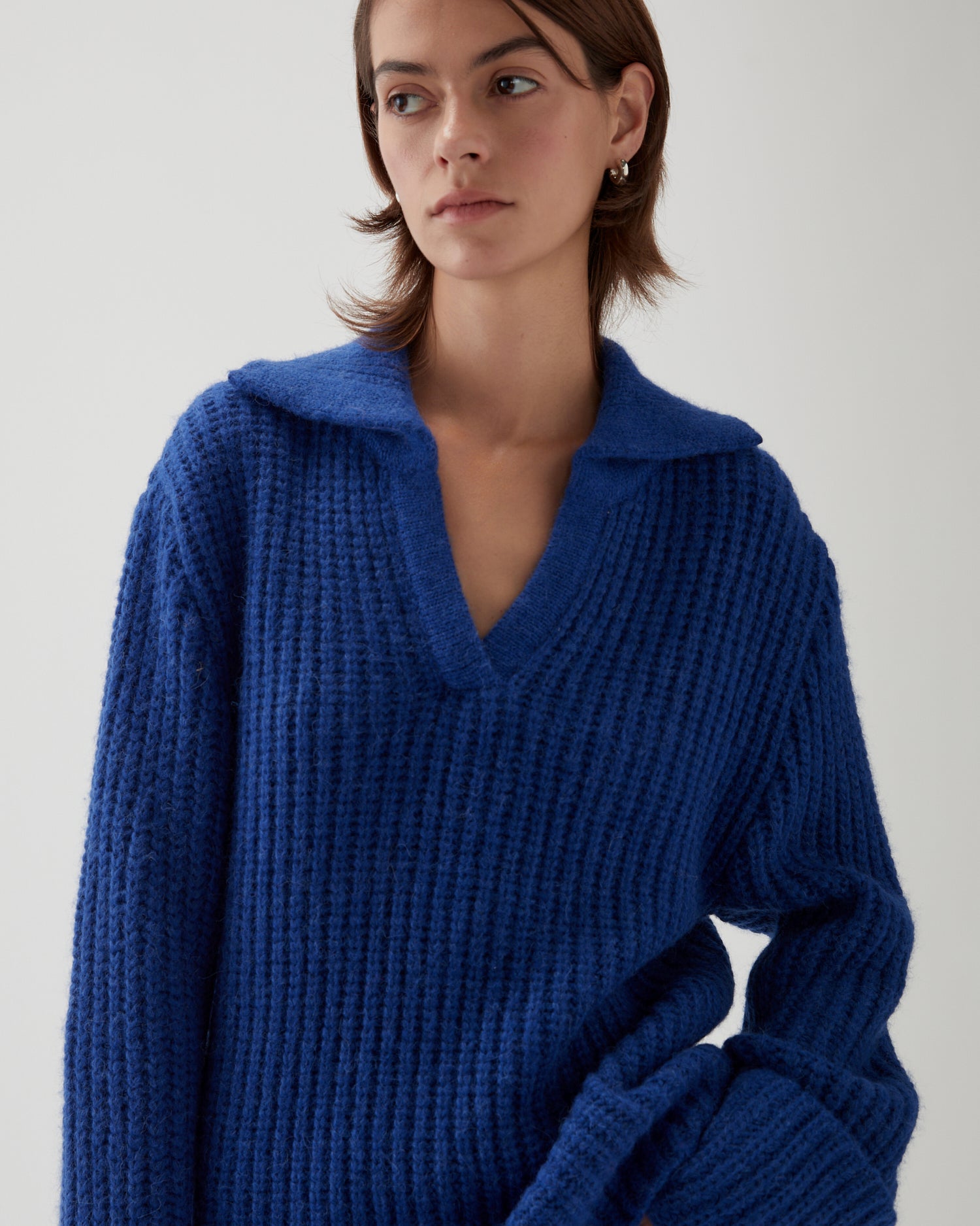 ＊pii＊ブルーXS Alison Sweater Chunky Alpaca Electric Blue – REJINA PYO