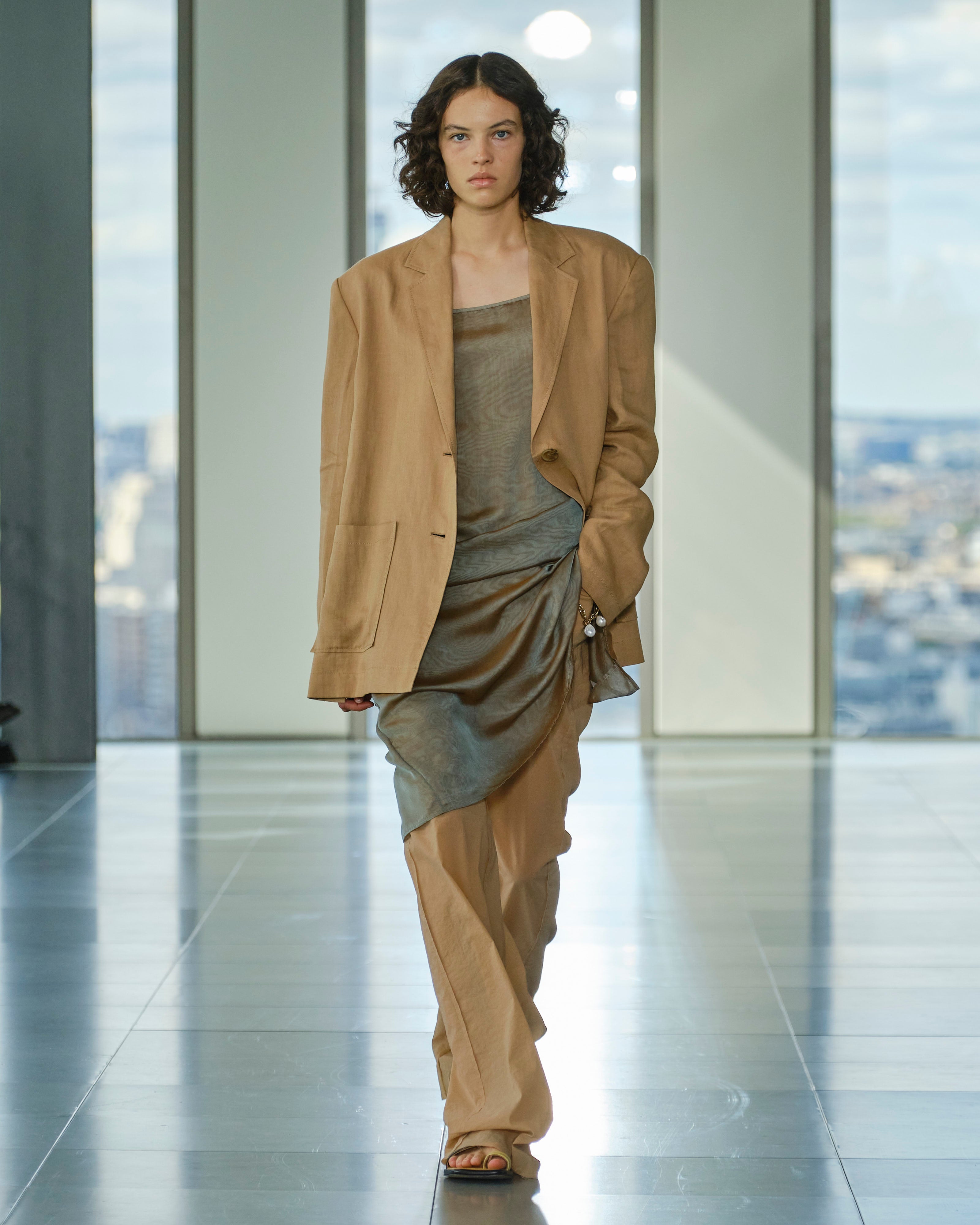 SS23 Runway – REJINA PYO