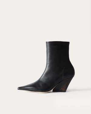Ronan Angled Boots Leather Black