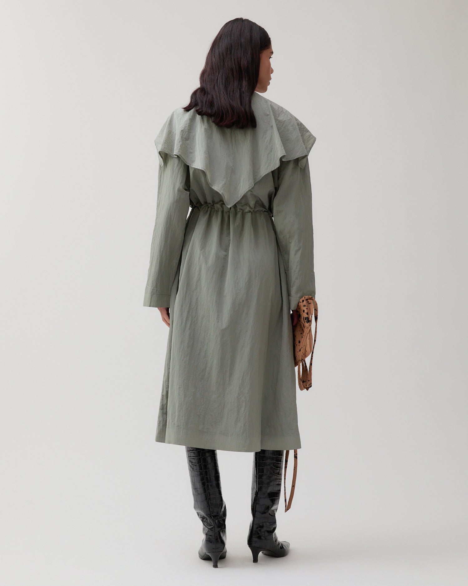 【hana】aere vintage satin coat Alana Trenchcoat Taffeta Grey – REJINA PYO