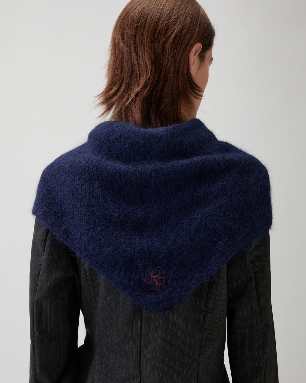 Maxi Triangle Scarf Alpaca Blend Navy – REJINA PYO