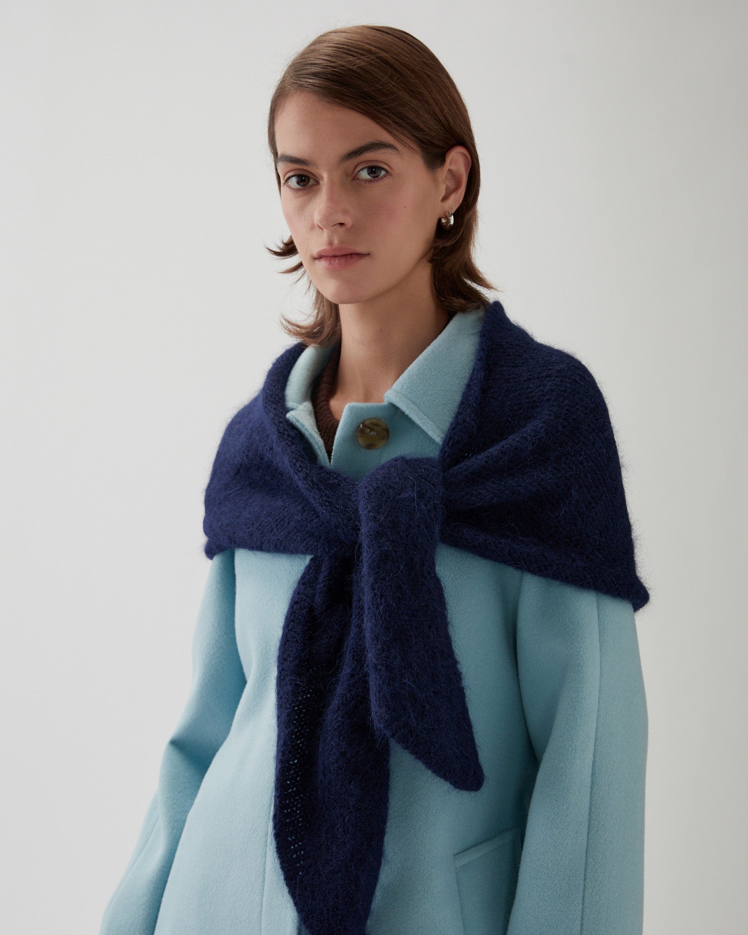 Maxi Triangle Scarf Alpaca Blend Navy – REJINA PYO