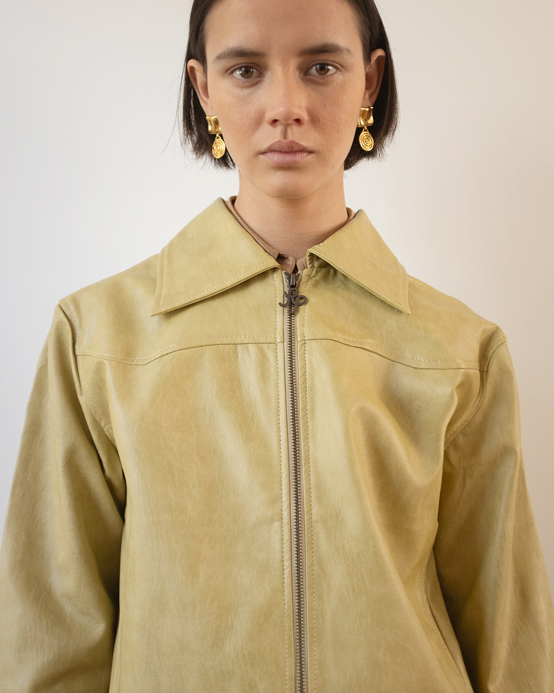 Rowan Jacket Faux Leather Beige – REJINA PYO