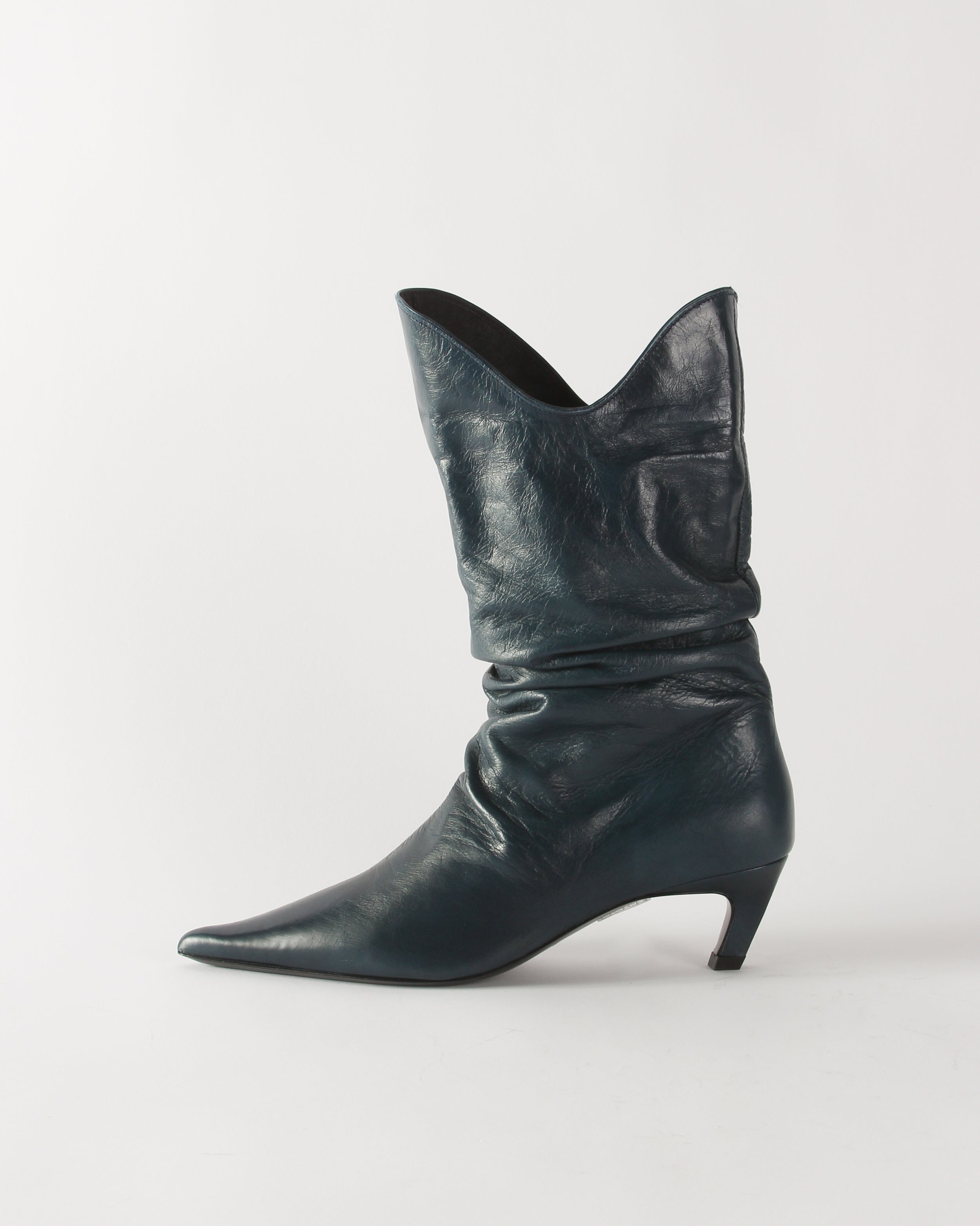 Boots – REJINA PYO