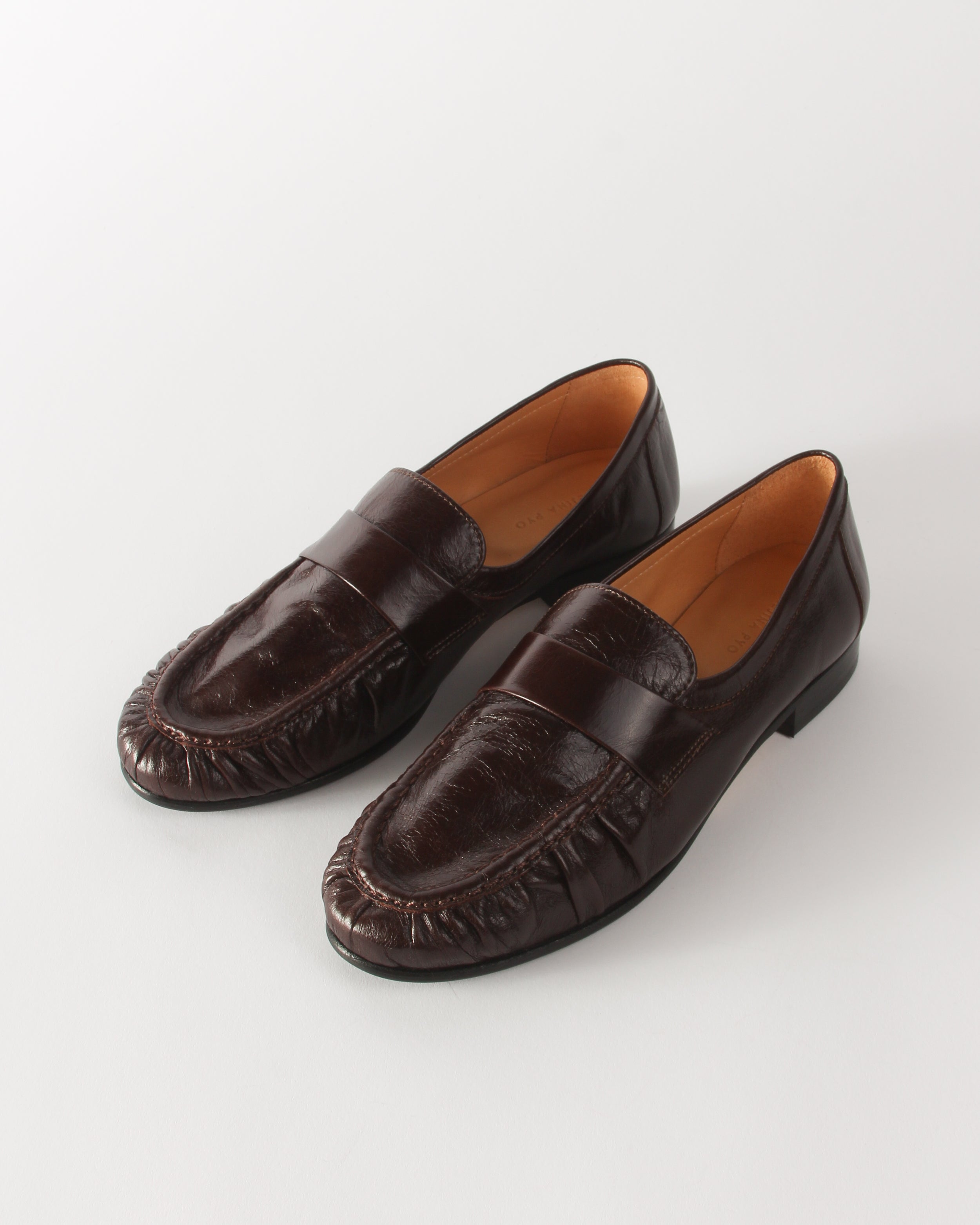 Ruched Loafer Leather Morgano – REJINA PYO